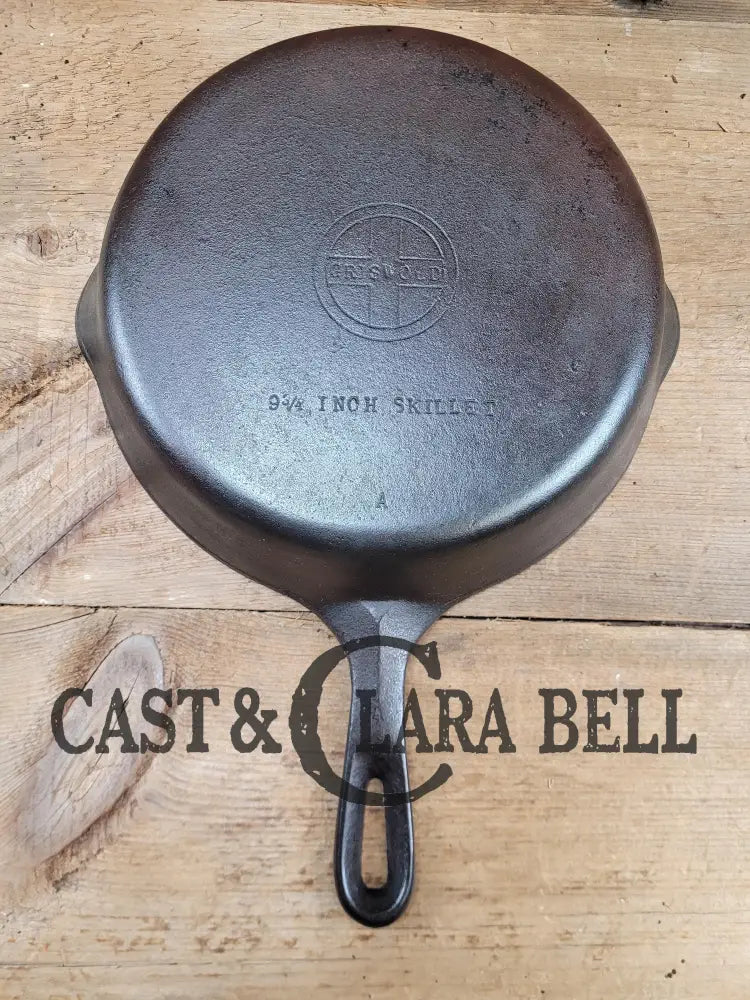 Great Every Day Pan Or First Skillet. 1940S Era Wagner Made Griswold #7 Skillet With Smooth Bottom