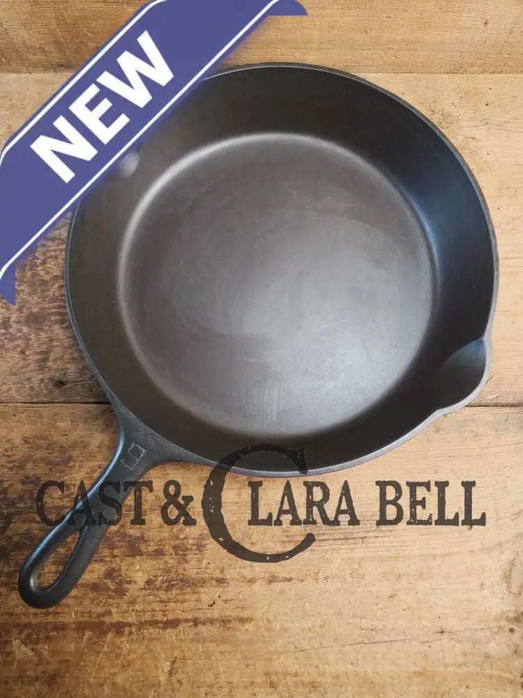 GREAT everyday skillet! Big 1930’s era Griswold #9 Cast Iron Skillet with Small Block Logo 710 Skillet