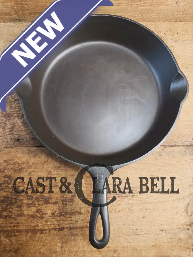 GREAT everyday skillet! Big 1930’s era Griswold #9 Cast Iron Skillet with Small Block Logo 710 Skillet