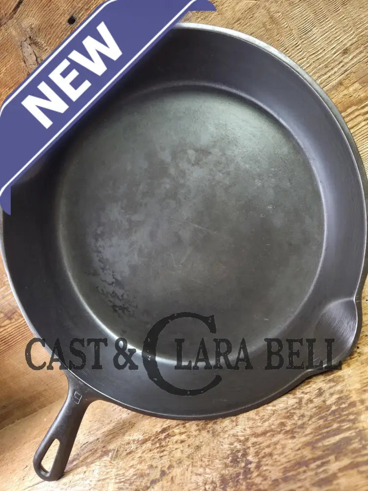 GREAT everyday skillet! Big 1930’s era Griswold #9 Cast Iron Skillet with Small Block Logo 710 Skillet