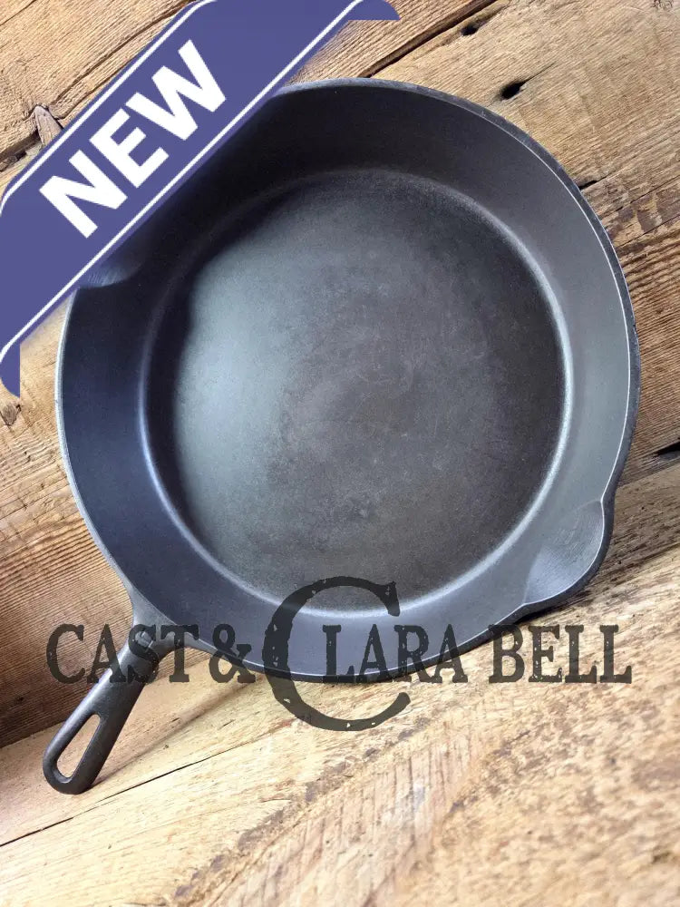 GREAT everyday skillet! Big 1930βs era Griswold #9 Cast Iron Skillet with Small Block Logo 710 E
