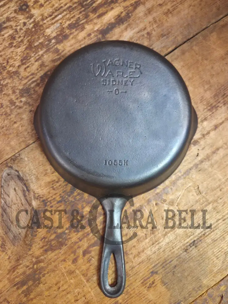 Great first pan! 1930’s Wagner #5 Skillet with Stylized Logo 1055 H Skillet