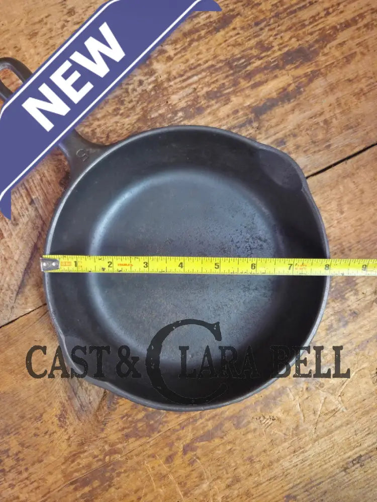 Great first pan! 1930’s Wagner #5 Skillet with Stylized Logo 1055 H Skillet