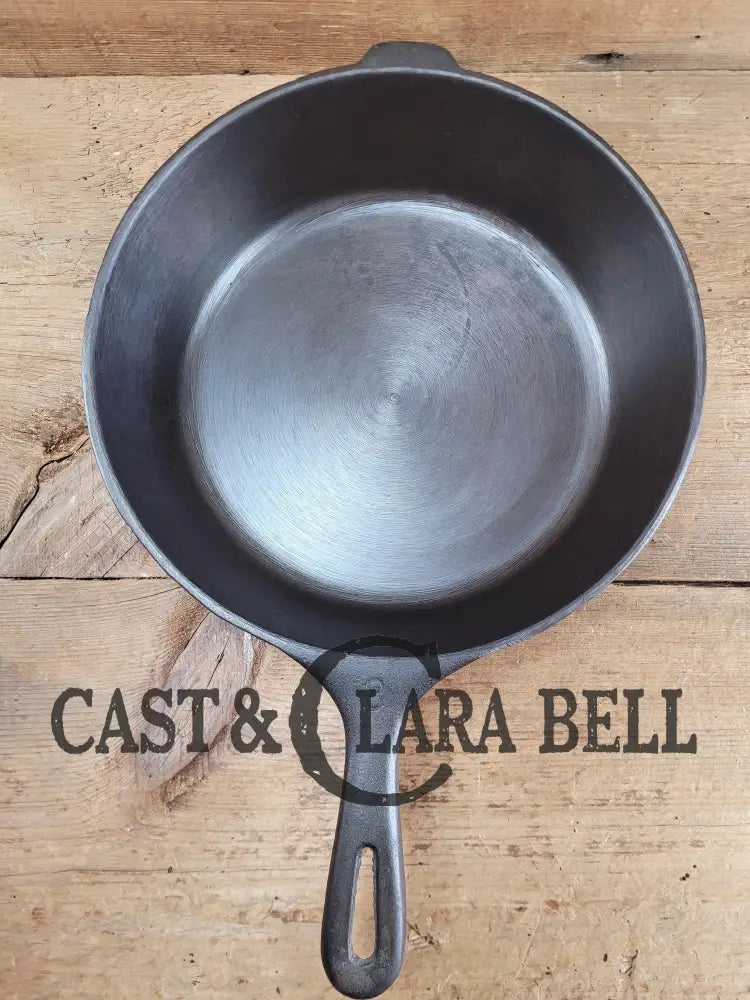 Great First Pan! 1940βS Wagner #8 Cast Iron Deep Skillet 10 1/2 Inch Skillet. Chicken Fryer