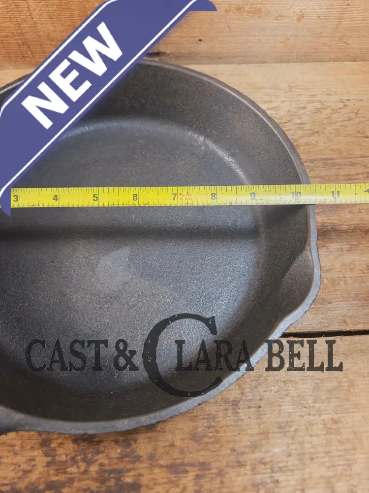 Great first pan! 1940’s Wagner #8 Cast Iron Skillet 10 1/2 inch Skillet Skillet