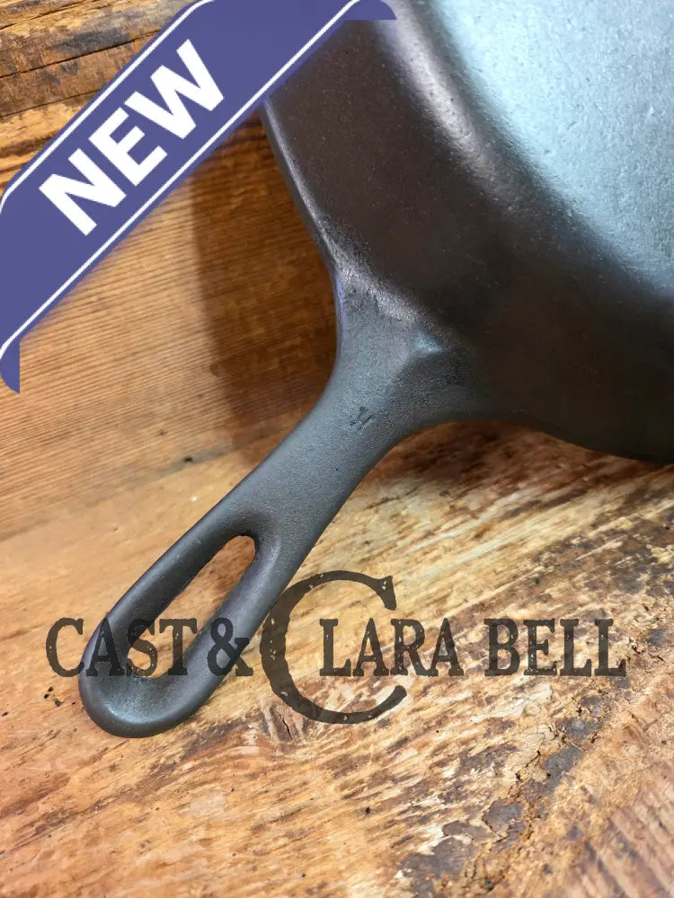 Great first pan! 1940’s Wagner #8 Cast Iron Skillet 10 1/2 inch Skillet - Skillet