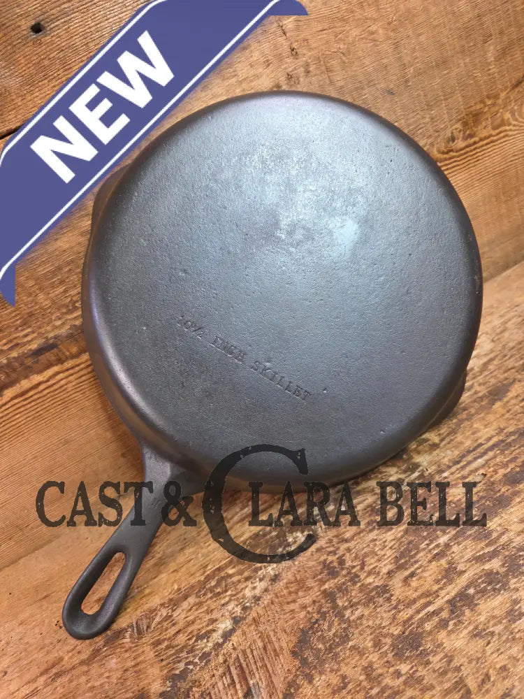 Great first pan! 1940’s Wagner #8 Cast Iron Skillet 10 1/2 inch Skillet - Skillet