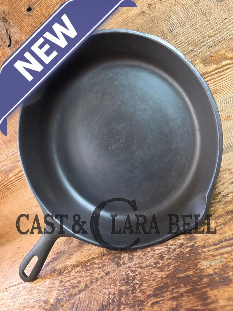 Great first pan! 1940’s Wagner #8 Cast Iron Skillet 10 1/2 inch Skillet - Skillet