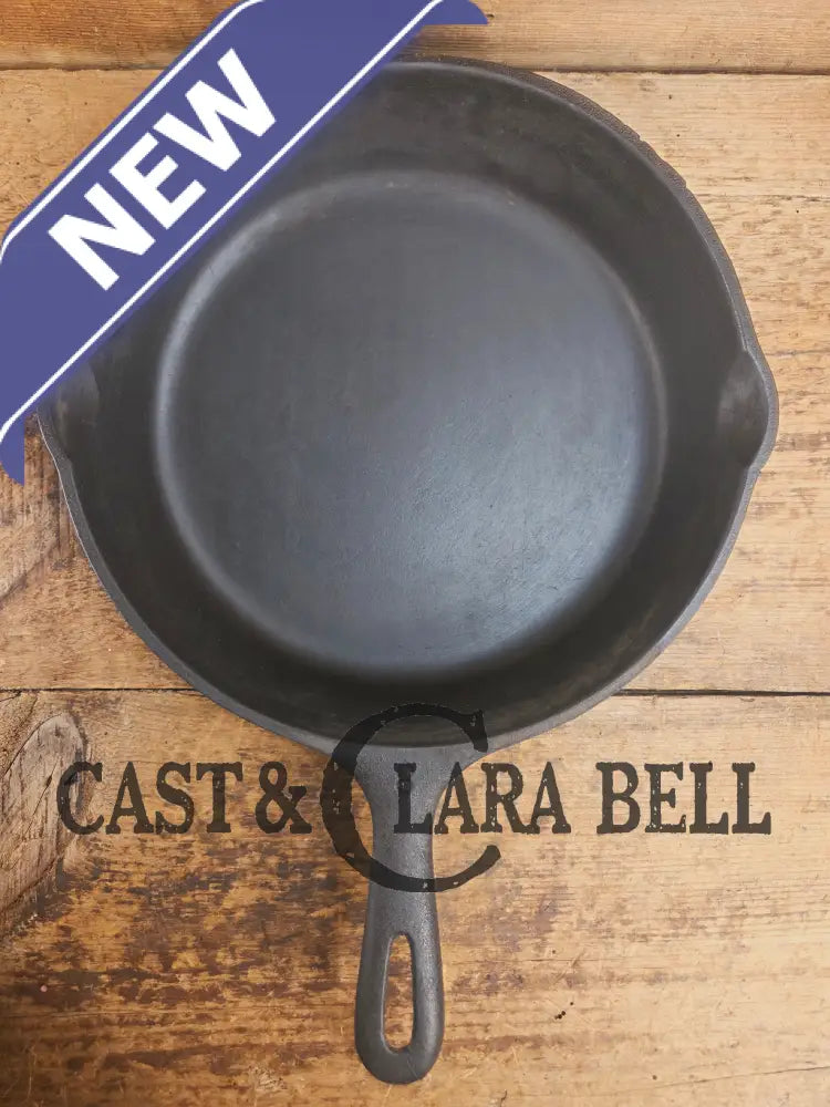 Great first pan! 1940βs Wagner #8 Cast Iron Skillet 10 1/2 inch Skillet Skillet