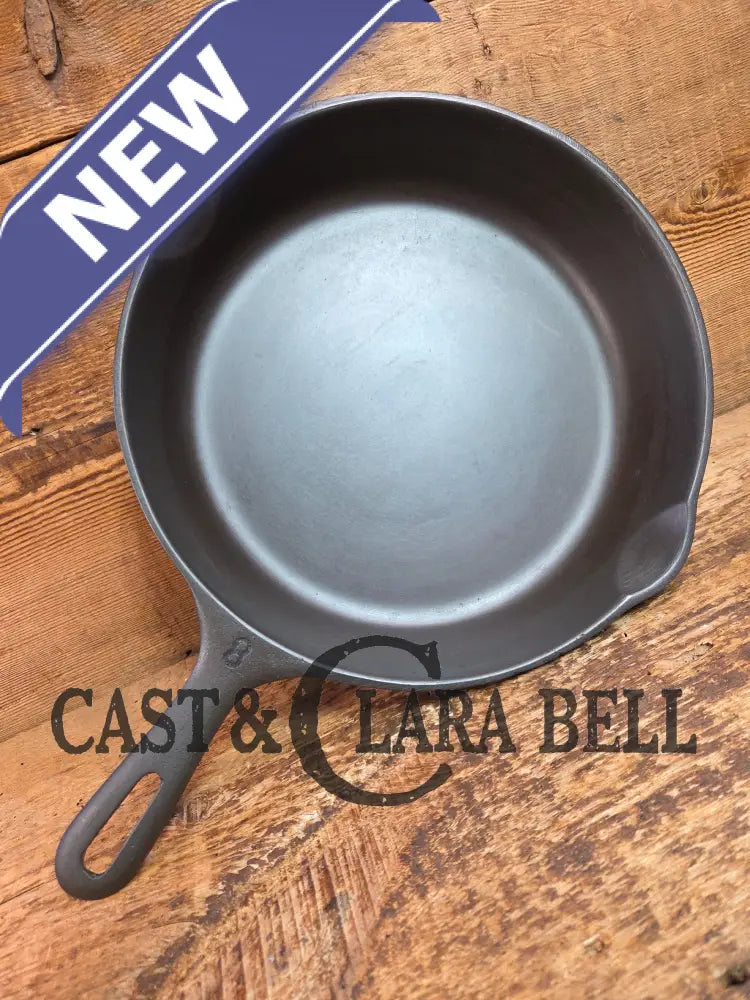 Great first pan! 1940’s Wagner #8 Cast Iron Skillet 10 1/2 inch Skillet - Skillet