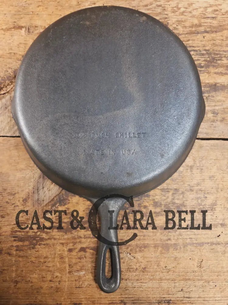 Great first pan! 1940βs Wagner #8 Cast Iron Skillet 10 1/2 inch Skillet Skillet