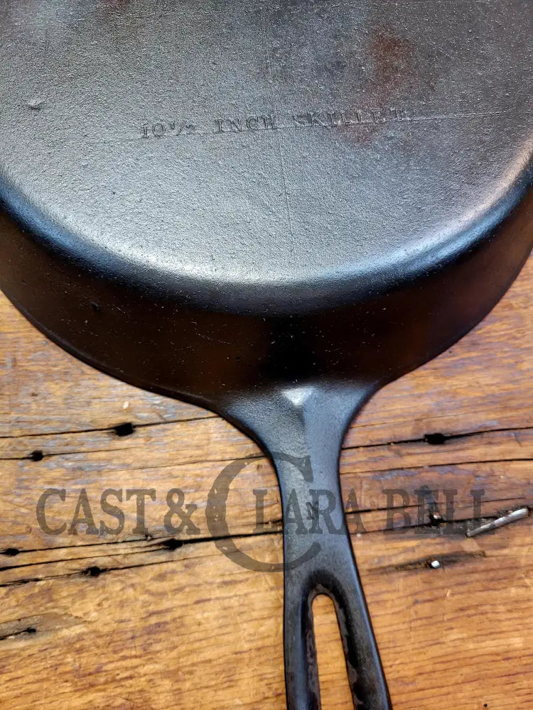 Great First Pan! 1940’S Wagner #8 Cast Iron Skillet 10 1/2 Inch Skillet. Restored And Ready To Use