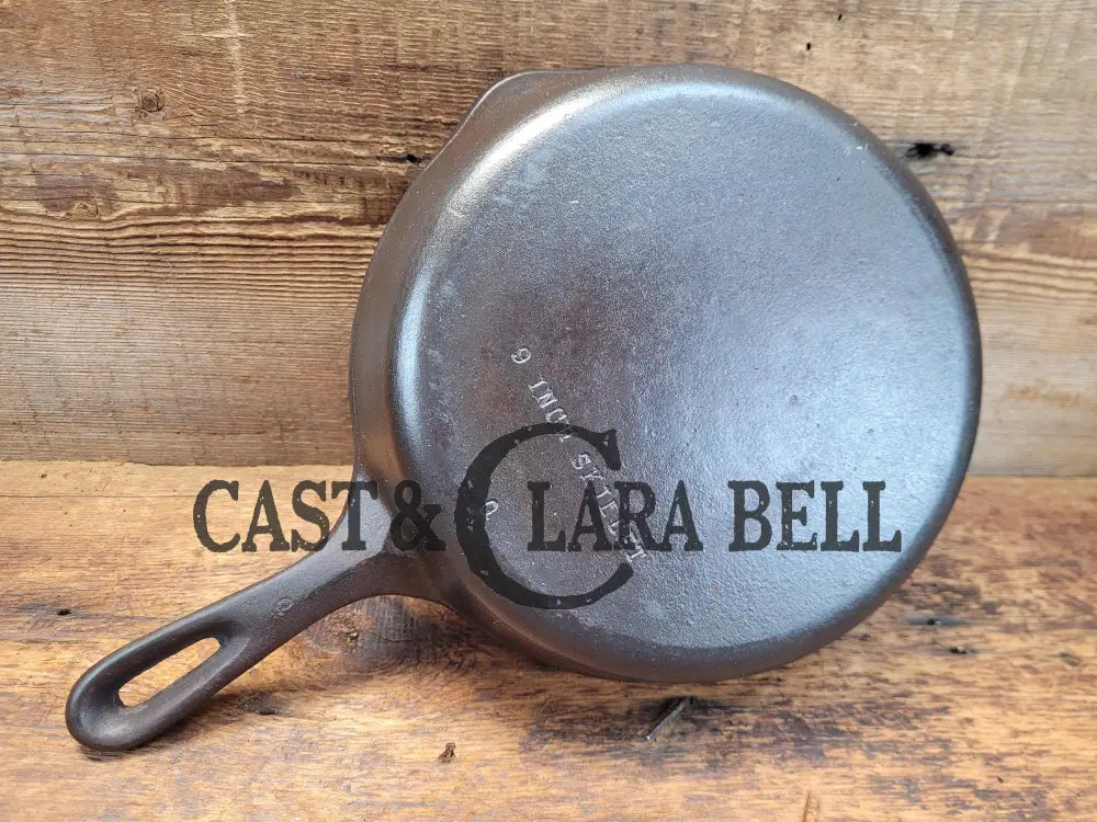 Great First Skillet! 1930βS Wagner Unmarked #6 Cast Iron Sautee Skillet. Skillet