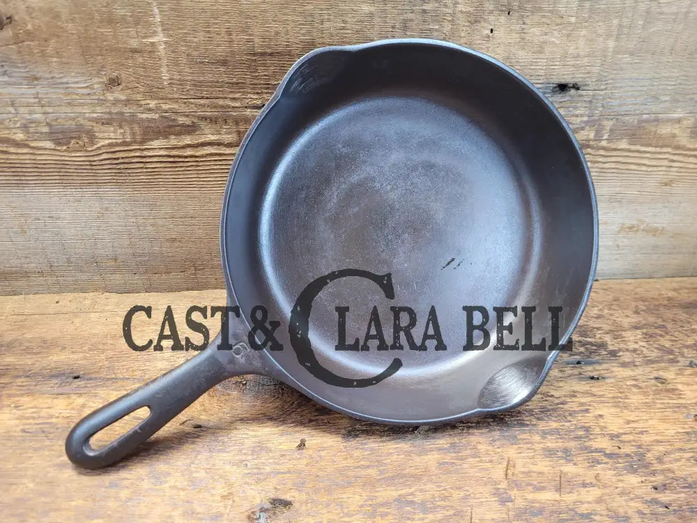 Great First Skillet! 1930βS Wagner Unmarked #6 Cast Iron Sautee Skillet. Skillet
