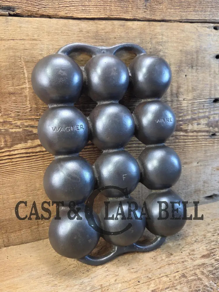 Great gift! 1930βs #9 Wagner βgolf ballβ brownie pan. Open air design gorgeous!