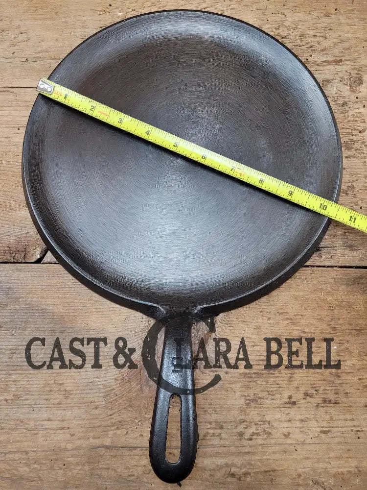 Great Gift Idea! 1930’S Wagner #9 Round Griddle Stylized Logo. Perfect For Grilled Cheese