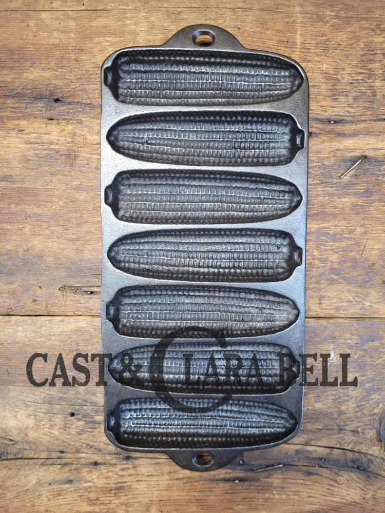 Great Gift Idea! 1930βS Wagner Krusty Korn Kob Junior Stick Pan #1319. Makes Wonderful Bread