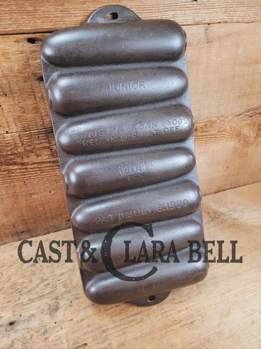 Great Gift Idea! 1930βS Wagner Krusty Korn Kob Junior Stick Pan #1319. Makes Wonderful Bread