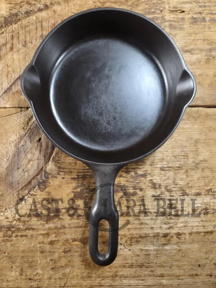 Great gift idea! 1940βs Griswold Iron Mountain #3 Cast Iron Egg Skillet with Heat Ring 1031 Skillet