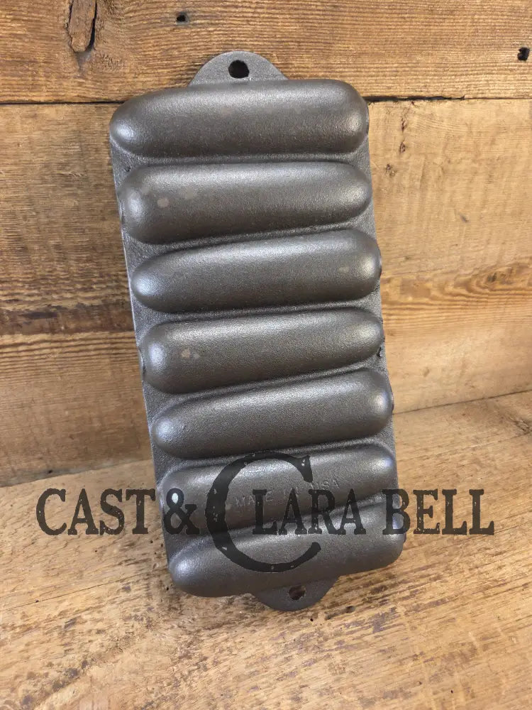 GREAT gift idea! 1950’s Wagner Ware Corn Pone gem pan. Makes wonderful bread sticks & cornbread! SC24 Bakeware