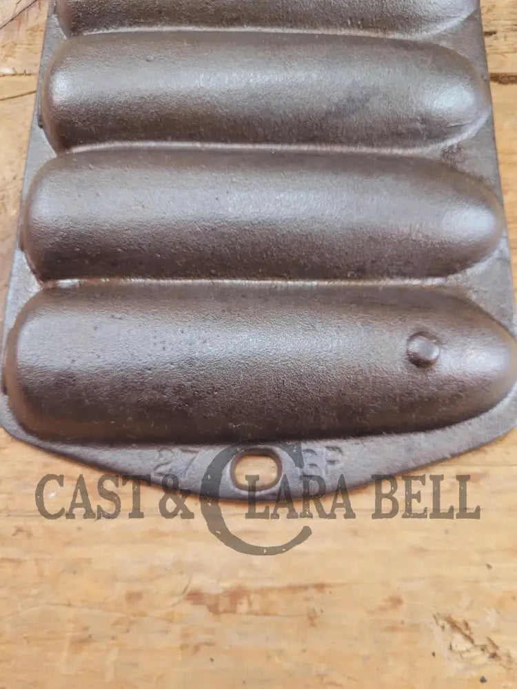 Great Gift Idea! Mid 1900βS Lodge Cornstick βCorn Poneβ Gem Pan. Makes Wonderful Bread Sticks
