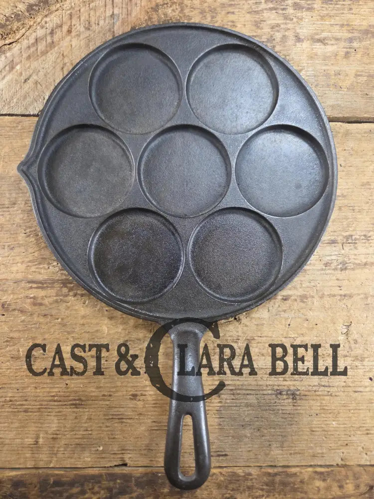 GREAT gift idea! Wagner made Griswold No. 34 Cast Iron Plett Pan with Small Block Logo, Skillet