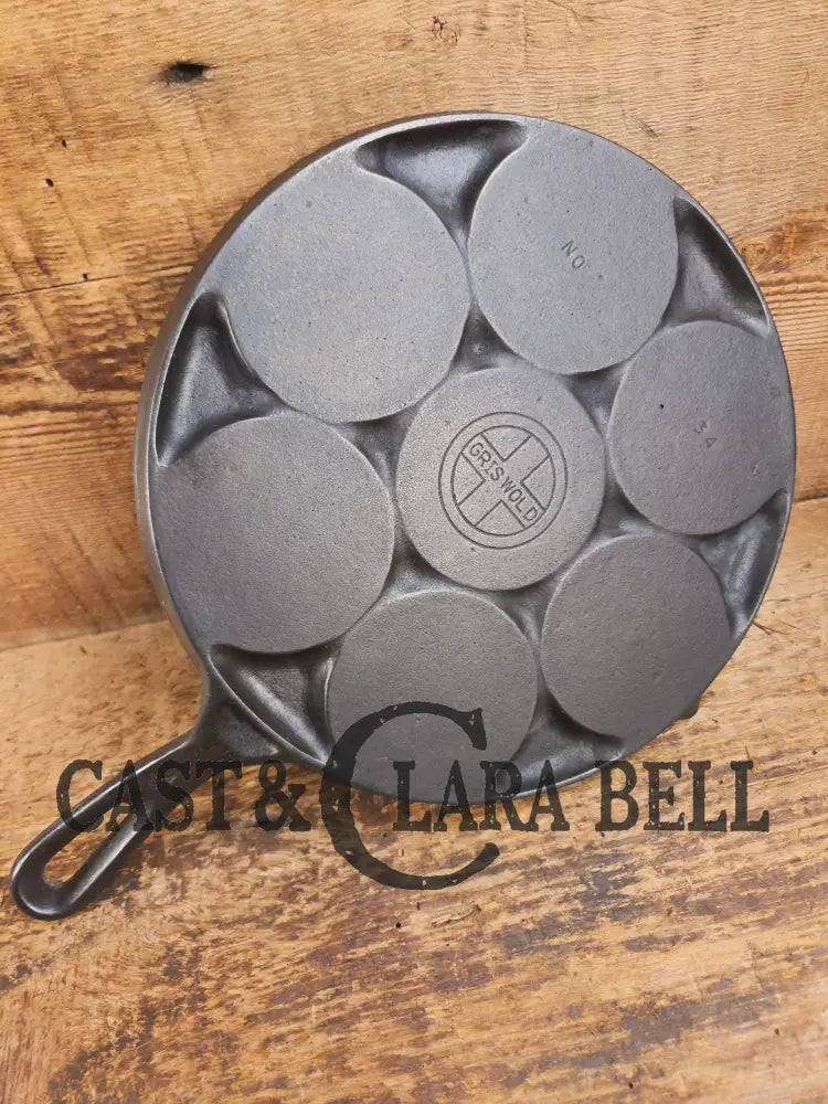 GREAT gift idea! Wagner made Griswold No. 34 Cast Iron Plett Pan with Small Block Logo Skillet