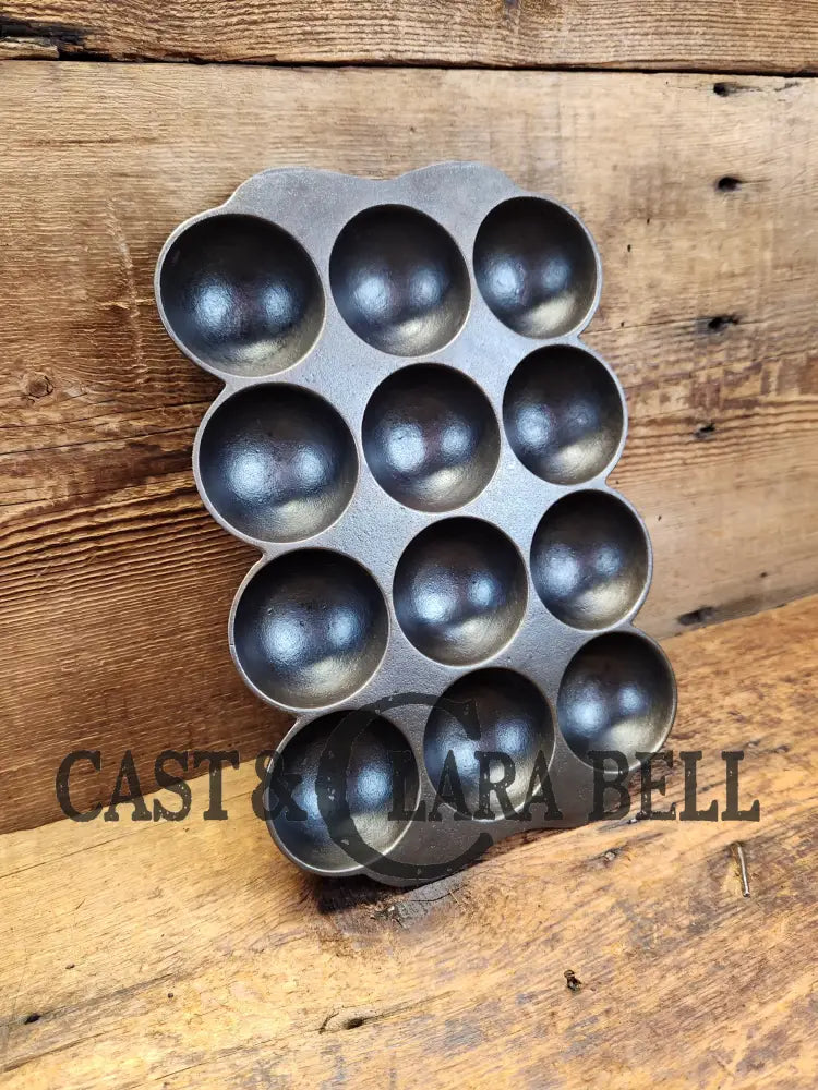 Great Gift! Marked Wagner ’Golf Ball’ Brownie Pan Bakeware