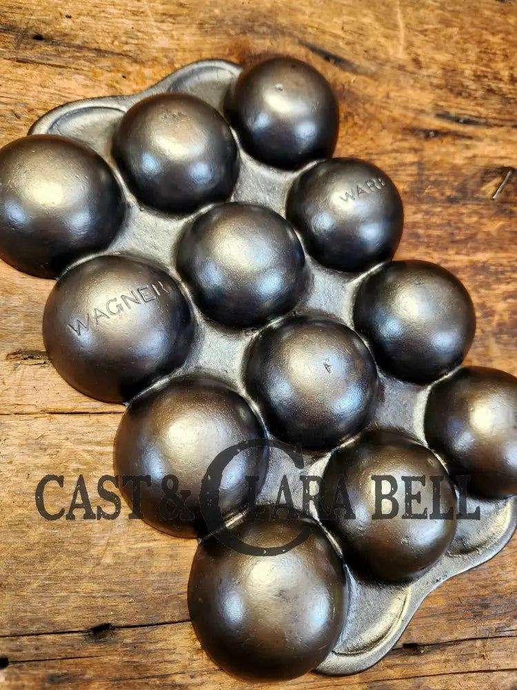 Great Gift! Marked Wagner ’Golf Ball’ Brownie Pan Bakeware