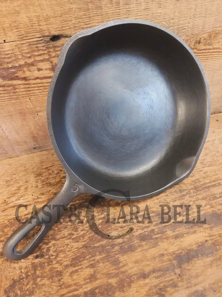 Great gift! Wagner #5 Cast Iron Skillet 8 Inches Great Saute pan or starter pan - Skillet