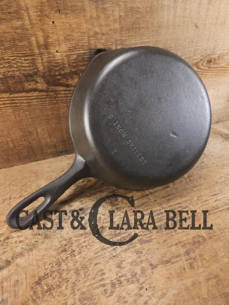 Great gift! Wagner #5 Cast Iron Skillet 8 Inches Great Saute pan or starter pan! Skillet