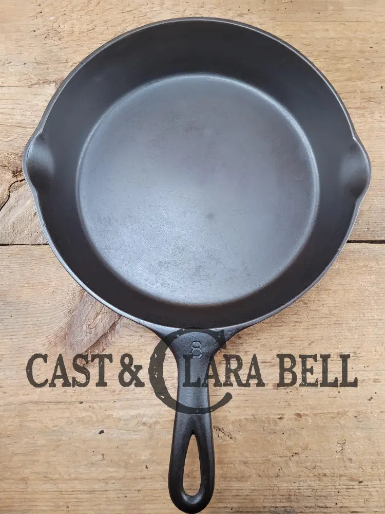 Great Price! Daily User 1920’S Era Wagner #8 Skillet With Heat Ring. Some Pitting On Surface But