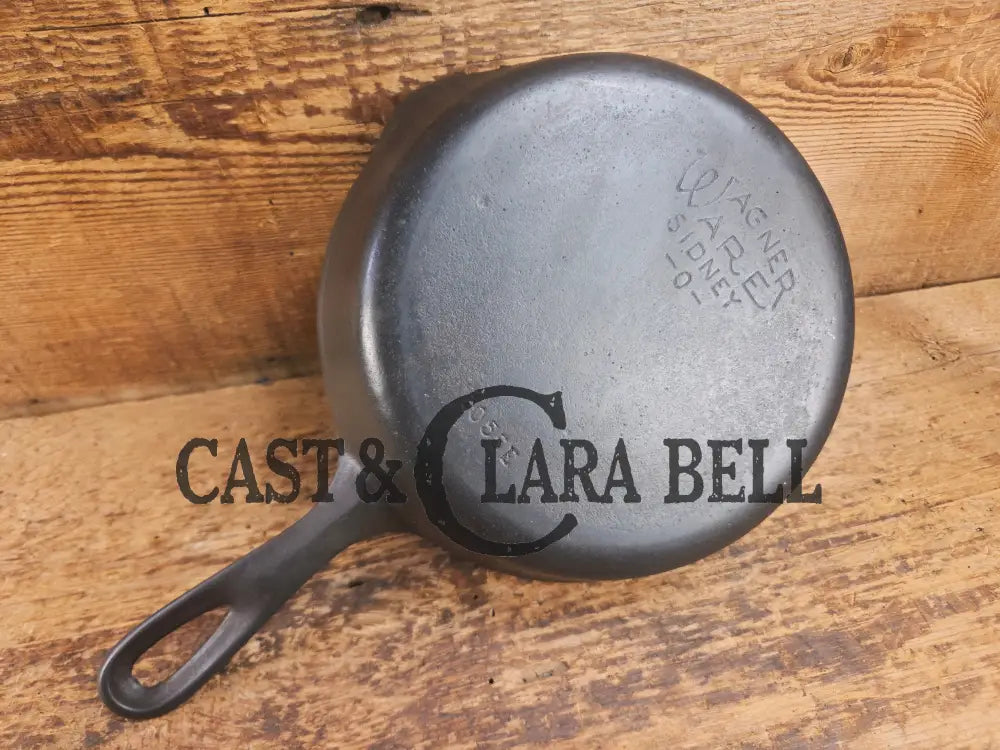 Great Saute pan! 1930’s Wagner #5 Skillet with Stylized Logo 1055 E. Awesome everyday skillet Skillet