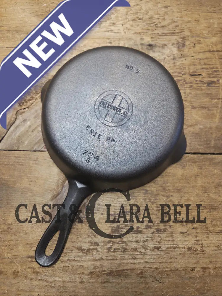 Great Saute pan! Griswold No. 5 Cast Iron Skillet with Small Block Logo and Smooth Bottom 724 G. Erie PA USA SC24