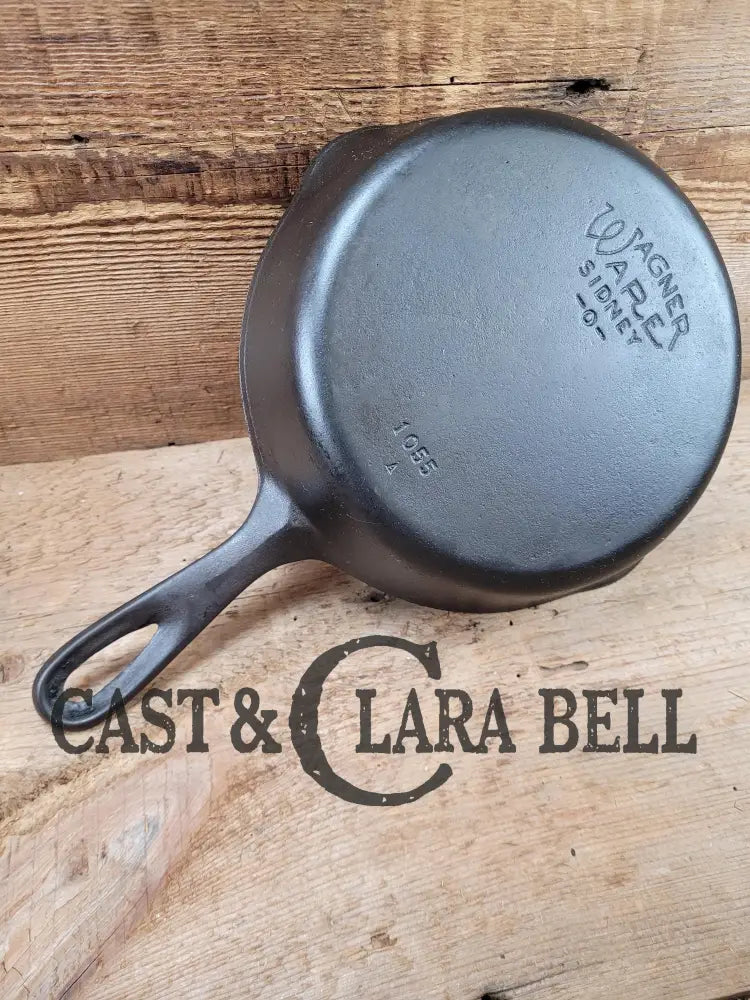 Great Saute Skillet! Wagner Ware #5 Cast Iron Skillet With Stylized Logo And Smooth Bottom 1055A
