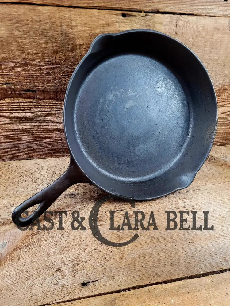 Great Skillet And Awesome Story! 1920’S Chicago Hardware Foundry #8 A ’Diamond’ Sc24 Skillet