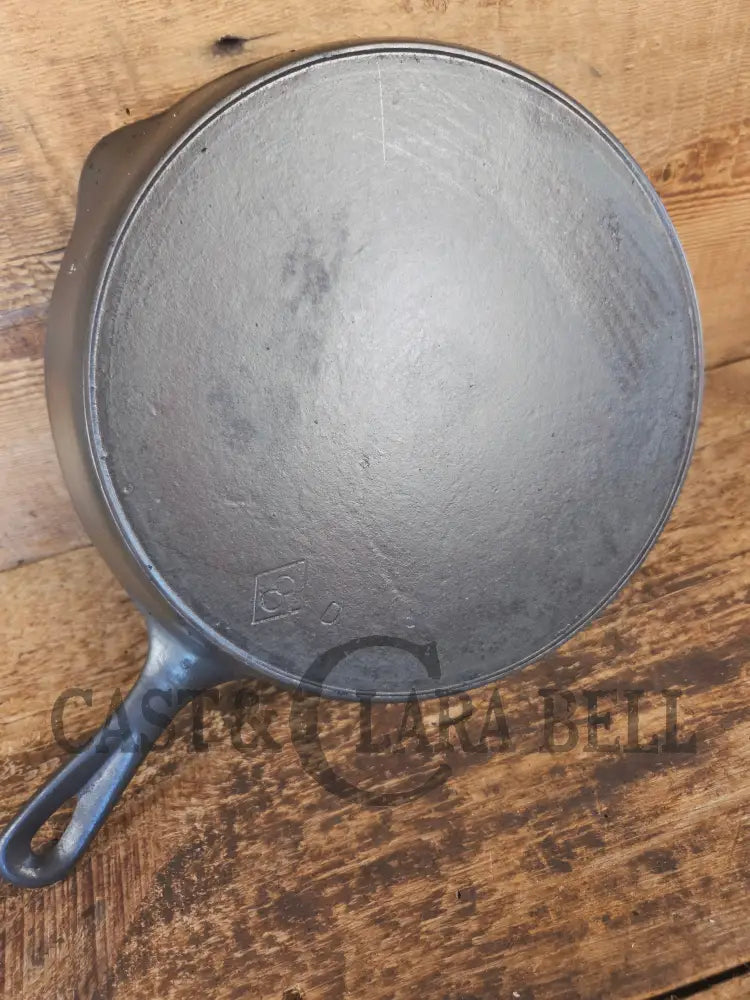 Great skillet and awesome story! 1920’s Chicago Hardware Foundry #8 D ’Diamond’ skillet - Skillet