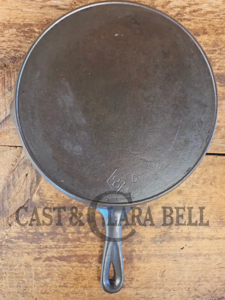 Great skillet and awesome story! 1920’s Chicago Hardware Foundry #8 D ’Diamond’ skillet - Skillet