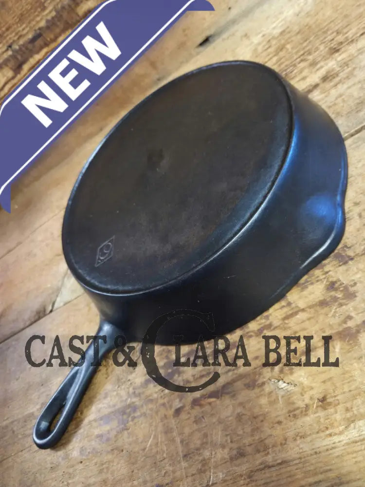 Great skillet and awesome story! 1920’s Chicago Hardware Foundry #9 ’Diamond’ skillet Skillet