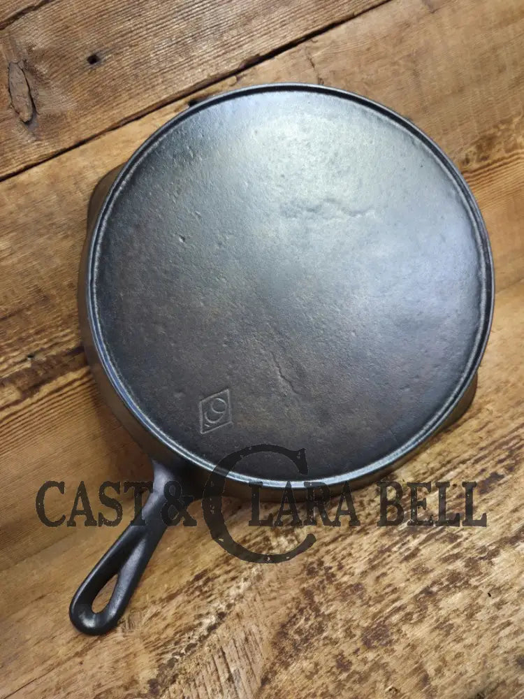 Great skillet and awesome story! 1920’s Chicago Hardware Foundry #9 ’Diamond’ skillet Skillet