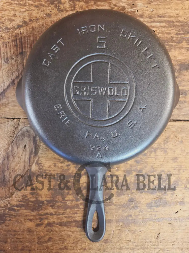 1930’s Griswold #5 Cast Iron Skillet with Large Block Logo and Smooth Bottom 724 A. Awesome sauté skillet! - Skillet
