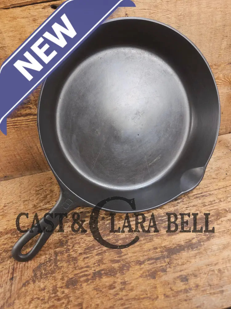 Griswold #8 Cast Iron Skillet Small Block 704 Skillet