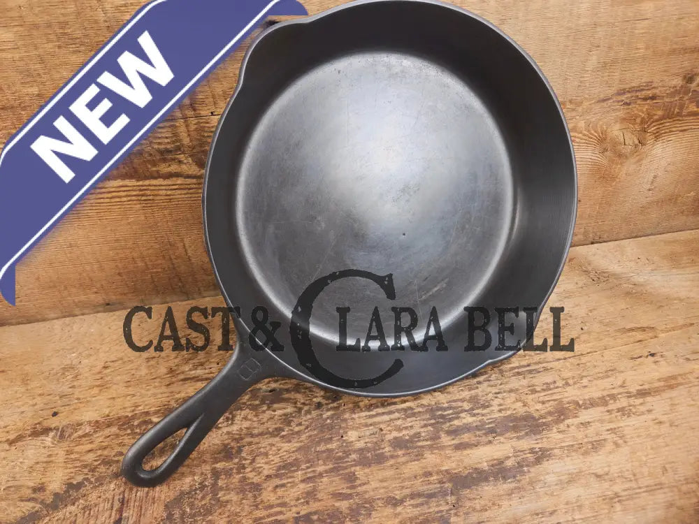 Griswold #8 Cast Iron Skillet Small Block 704 Skillet