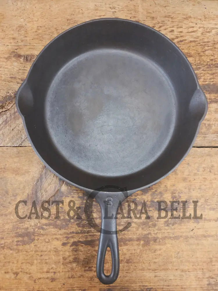 1930βs Griswold #8 Cast Iron Skillet with Large Block Logo 704 H - Skillet