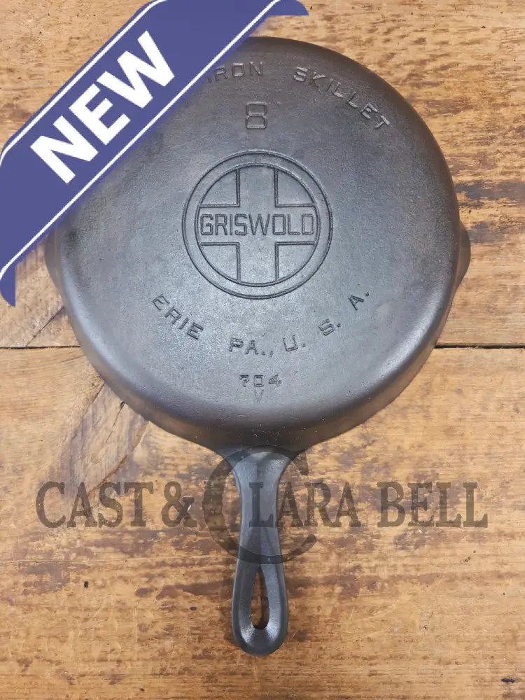 Griswold #8 Cast Iron Skillet with Large Block Logo and Smooth Bottom 704 V - Skillet