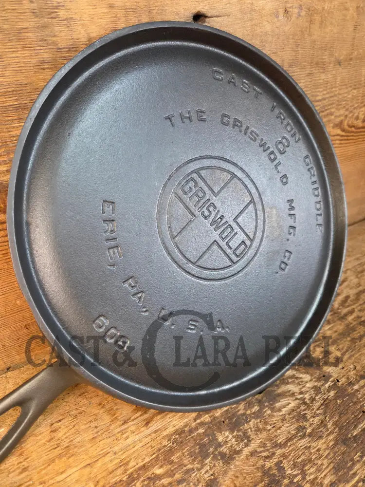 1920’s Griswold #8 Round Griddle 608. Awesome piece to have in your kitchen! - Griddle