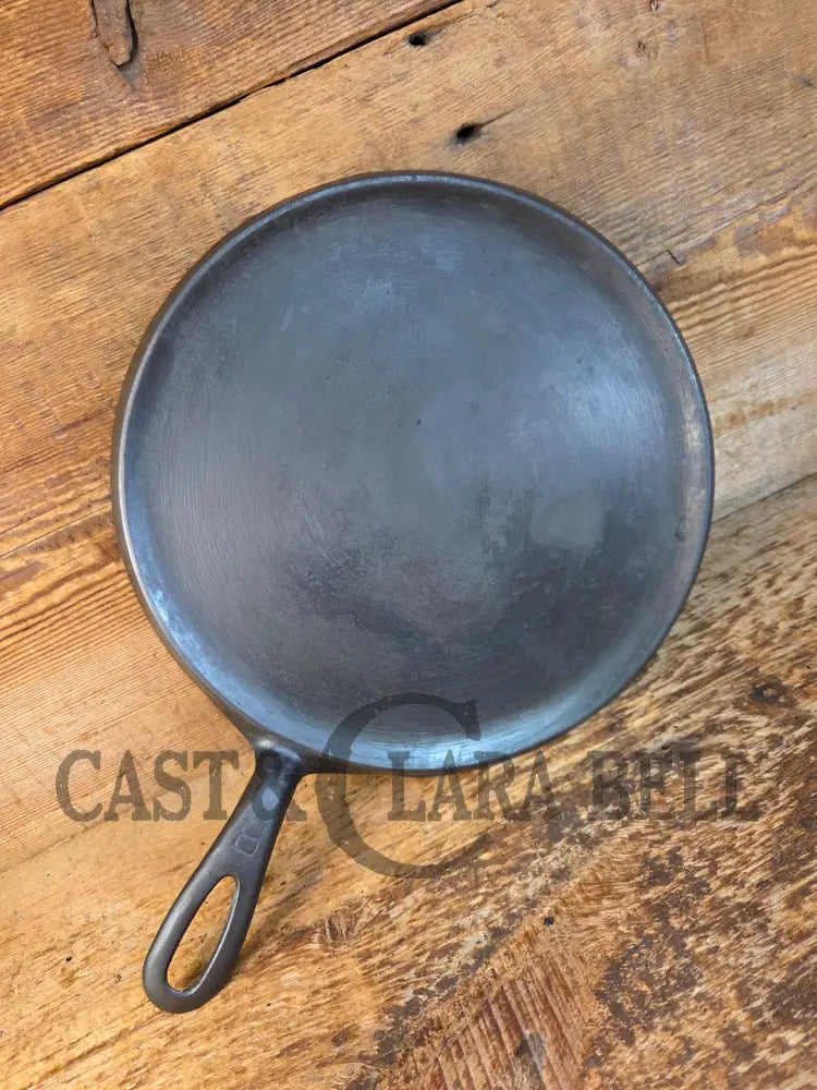 1920’s Griswold #8 Round Griddle 608. Awesome piece to have in your kitchen! - Griddle