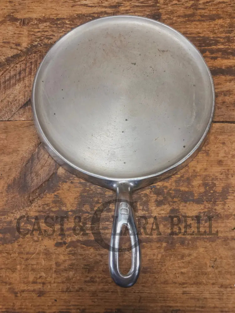 1920βs Griswold #8 Round Griddle with Chrome Finish 608 - Griddle