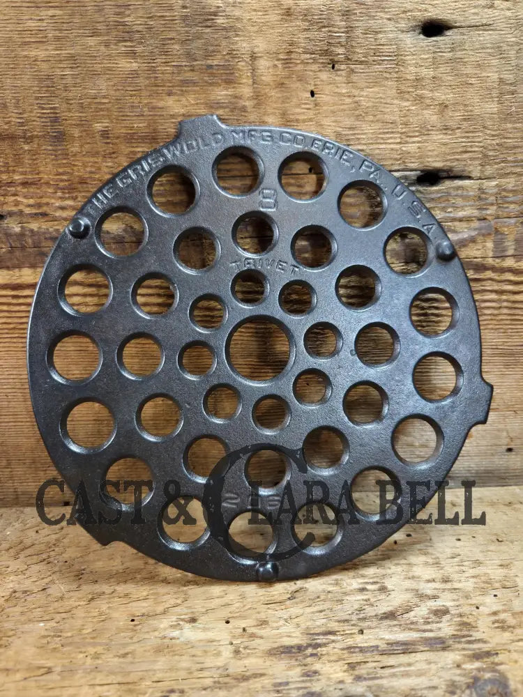 Griswold #8 Trivet. For #8 Griswold Tite Top Dutch Oven. #206. Perfect for your Dutch oven Dutch Ovens Trivets & Kettles