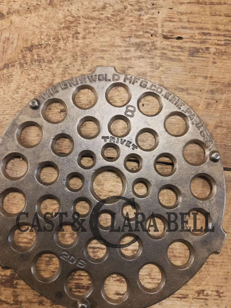 Griswold #8 Trivet. For #8 Griswold Tite Top Dutch Oven. #206. Perfect for your dutch oven Dutch Ovens Trivets & Kettles